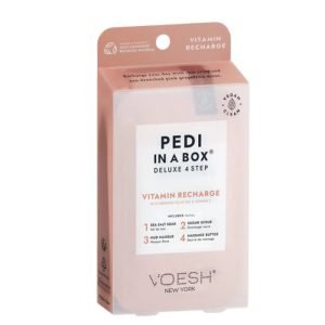 VOESH NEW YORK PEDI IN A BOX DELUXE 4 STEP VITAMIN RECHARGE WITH ORGANIC OLIVE OIL AND VITAMIN C - VOESH NEW YORK